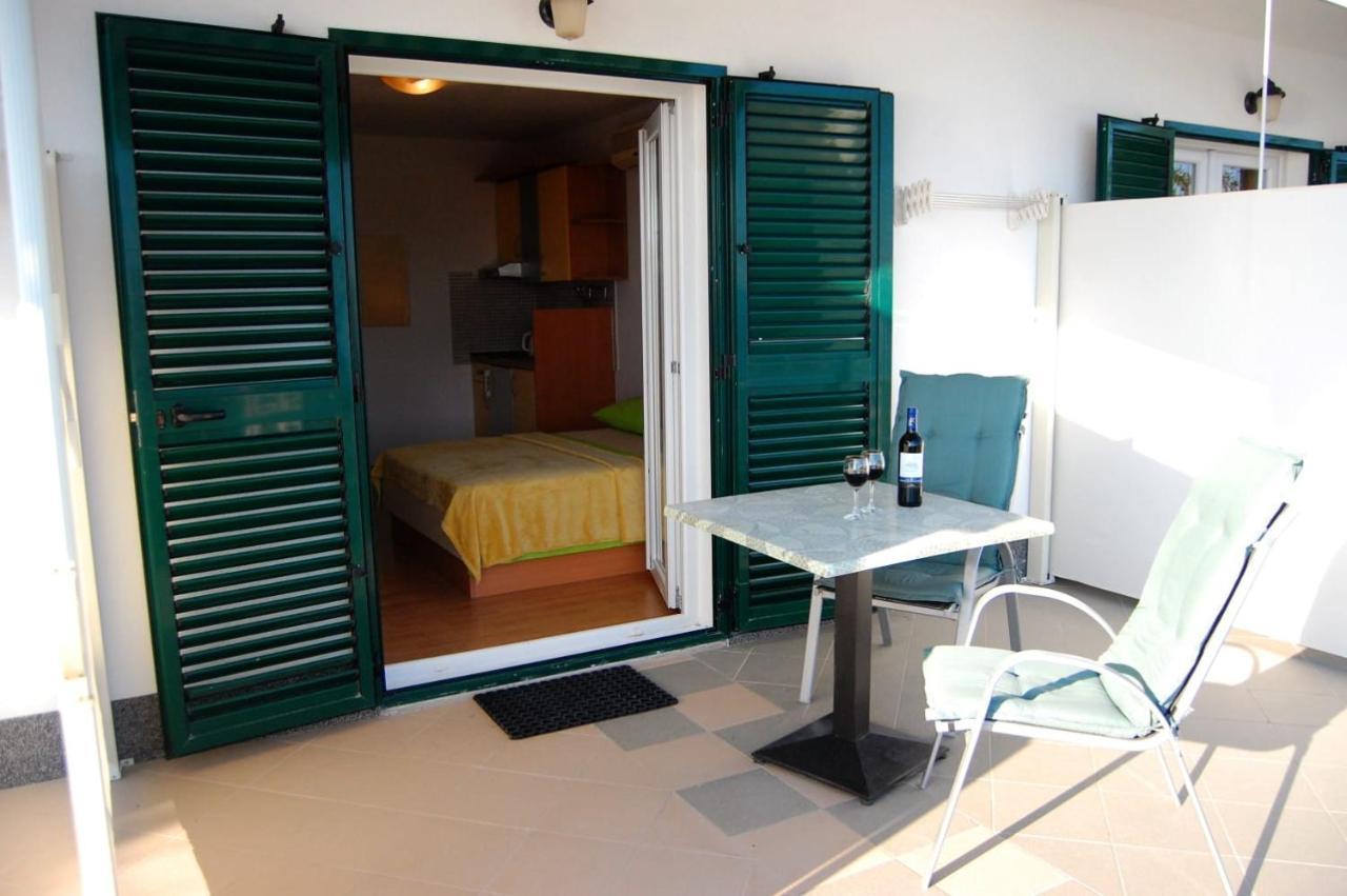 Studio Ante Brela Exterior photo